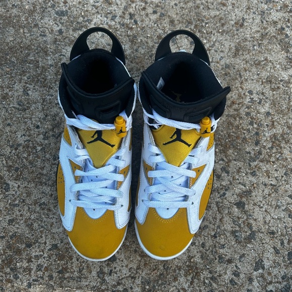 Jordan 6 Retro Yellow Ochre | Men’s 8.5 - Picture 5 of 15